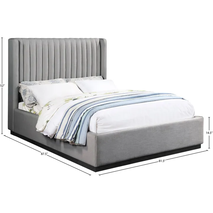 Кровать Chamblis 207×222×132 см обитая с крыльями King размер 6