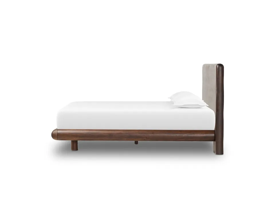 Кровать Weatley из массива дерева 5