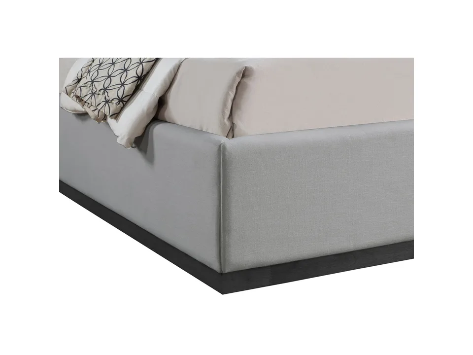 Кровать Earby 207×222×132 см обитая King размер 7