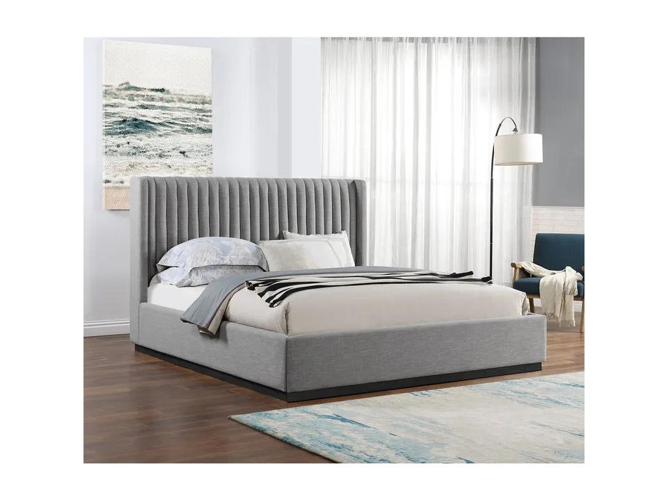 Кровать Chamblis 207×222×132 см обитая с крыльями King размер 3